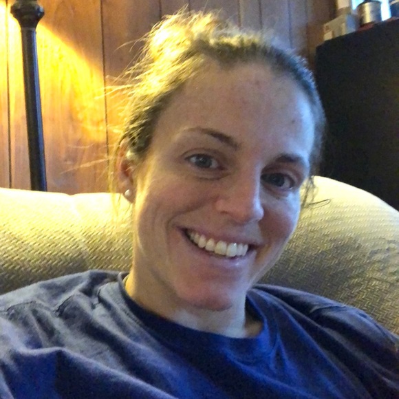 Meet your Posher, Abbey - Picture 1 of 1